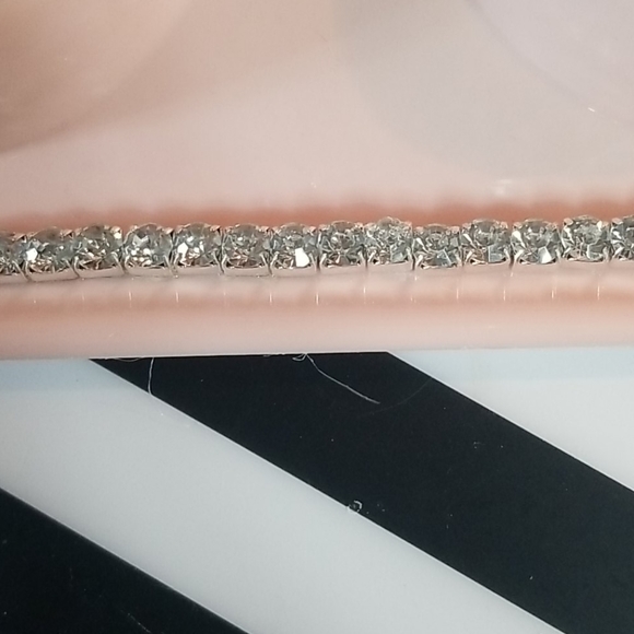 Pink bling pet bowls - Picture 2 of 4